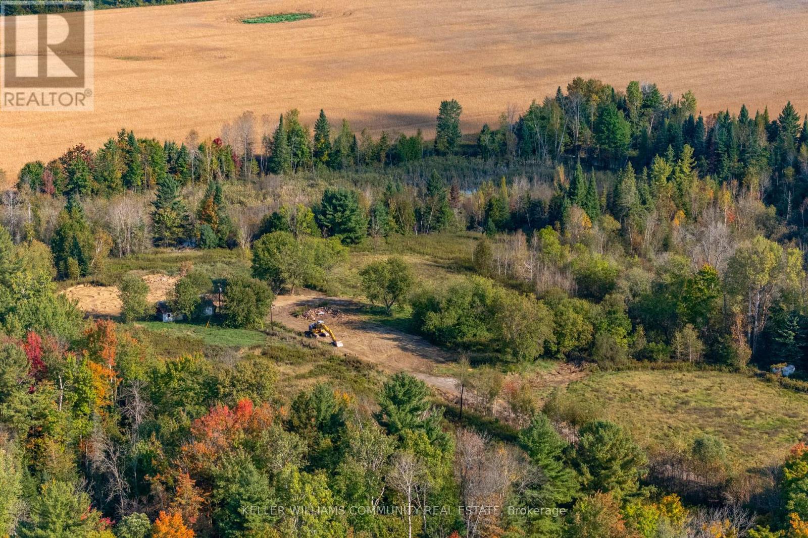 1012 12th Line W Property Photo 20
