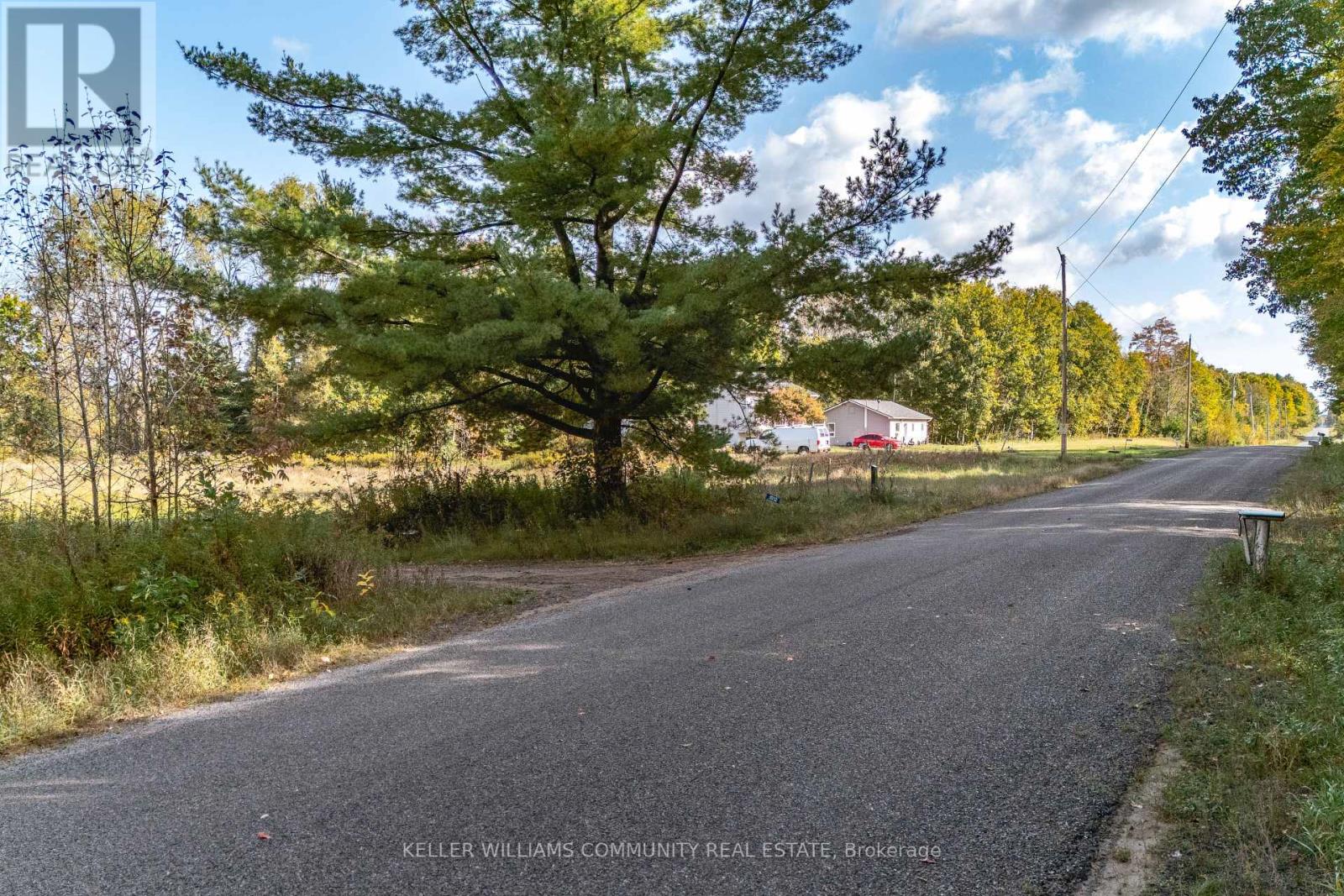 1012 12th Line W Property Photo 24