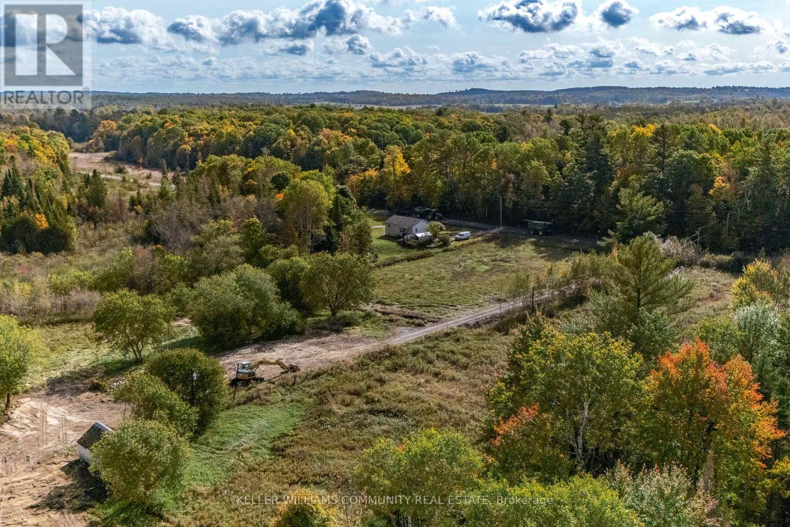 1012 12th Line W Property Photo 31
