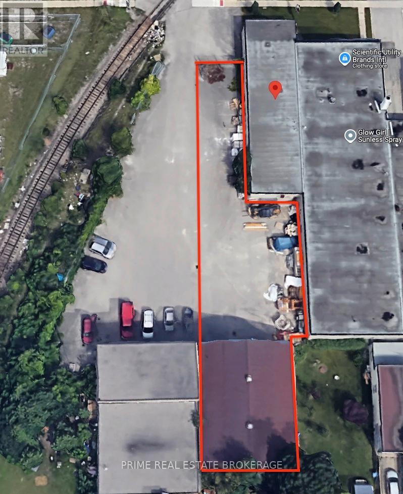 501 Bathurst Street Property Photo 1