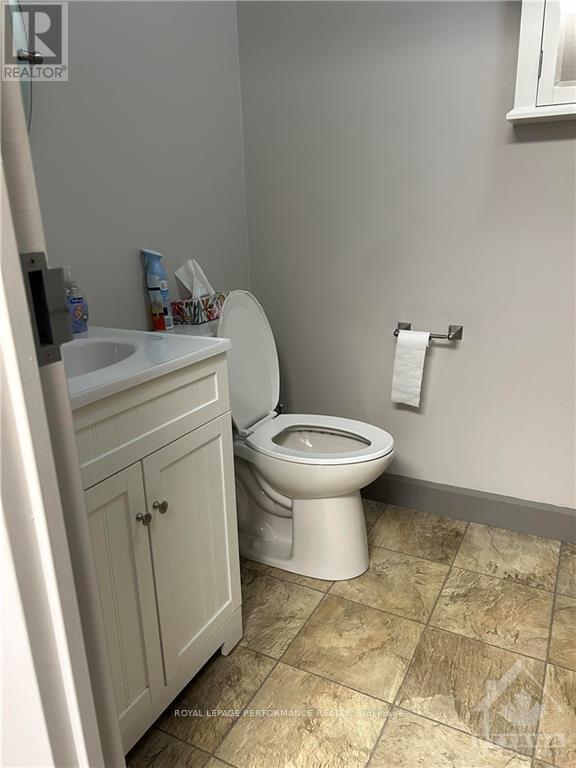 14 - 1420 Youville Drive S Property Photo 11