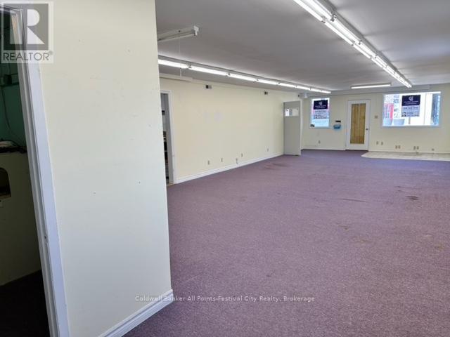 36 Newgate Street Property Photo 11