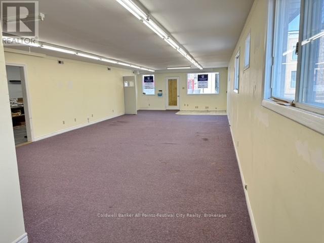 36 Newgate Street Property Photo 12