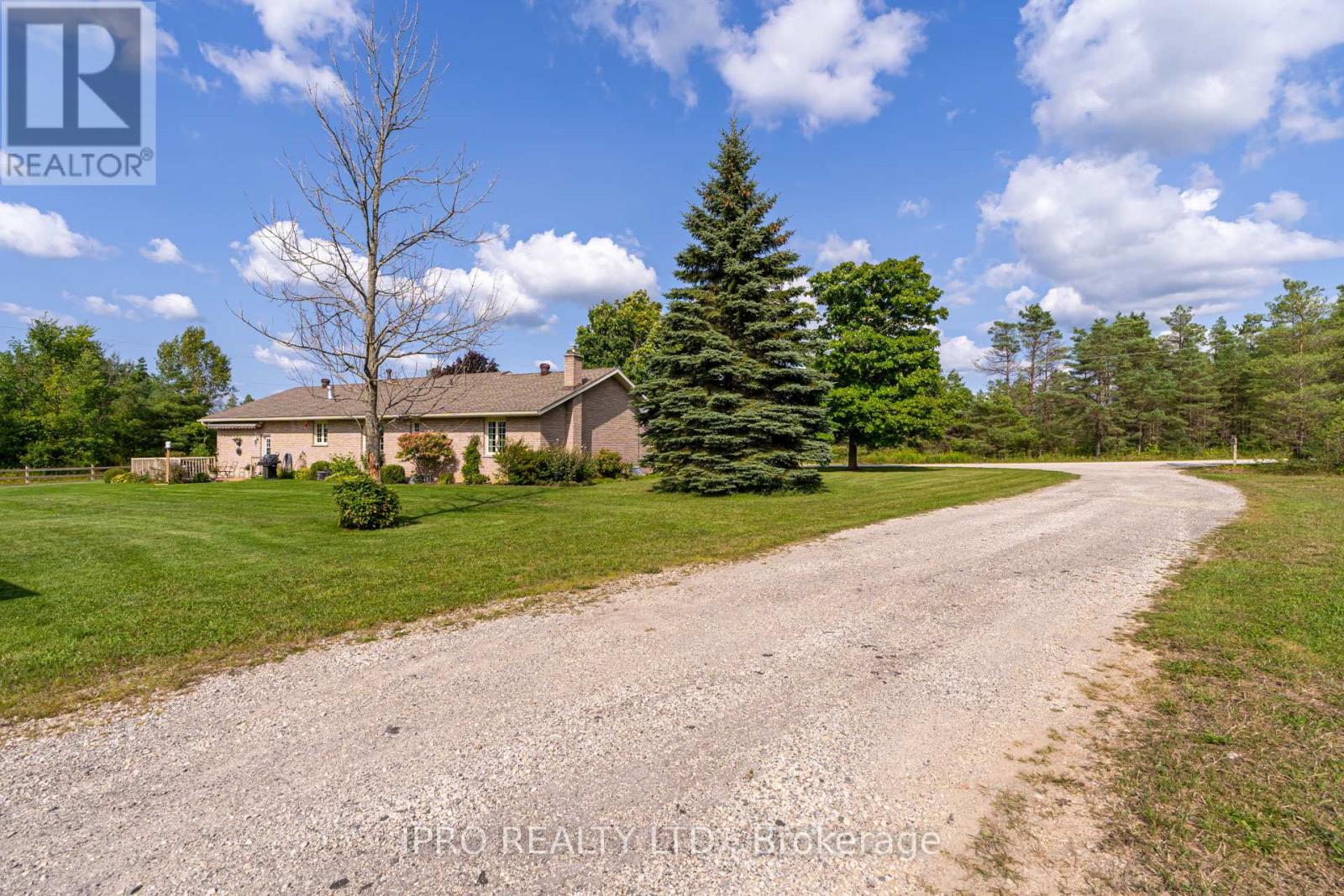 333424 Concession 1 Rr4 Property Photo 15