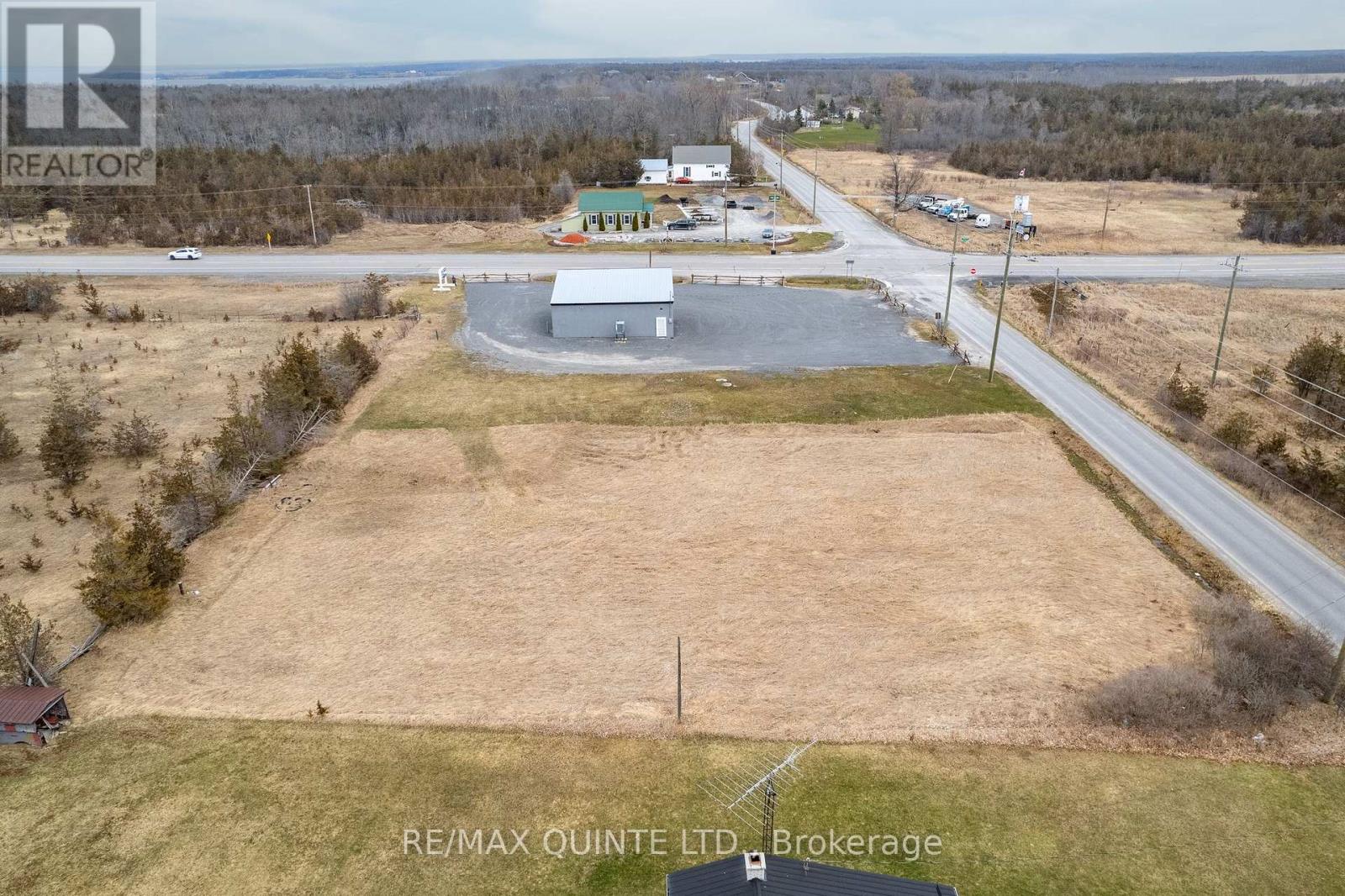 2925 Highway 62 Highway S Property Photo 6