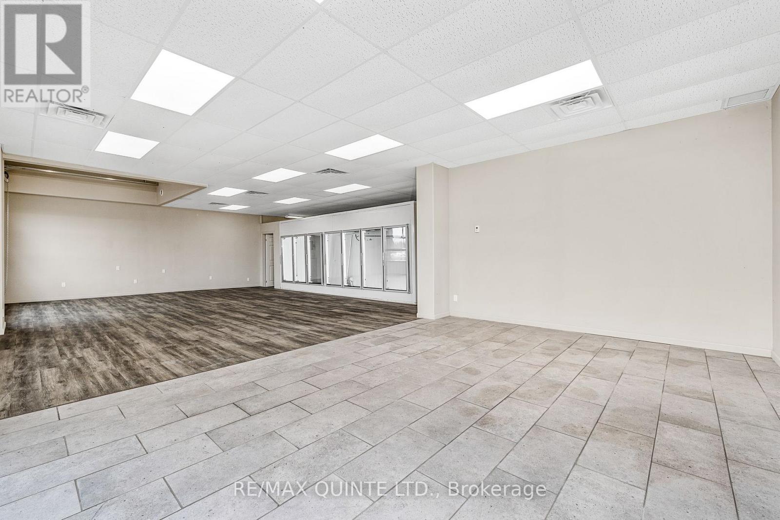 2925 Highway 62 Highway S Property Photo 20