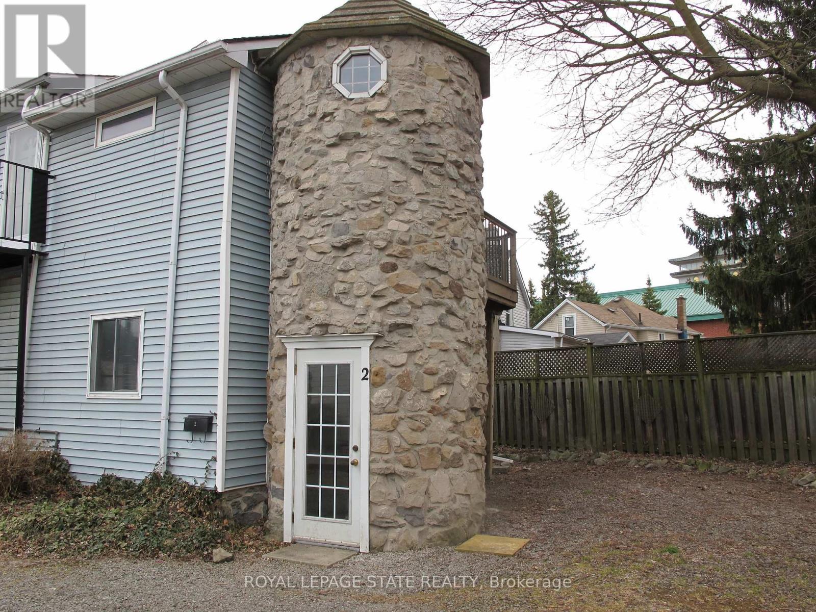 4233 May Avenue Property Photo 5