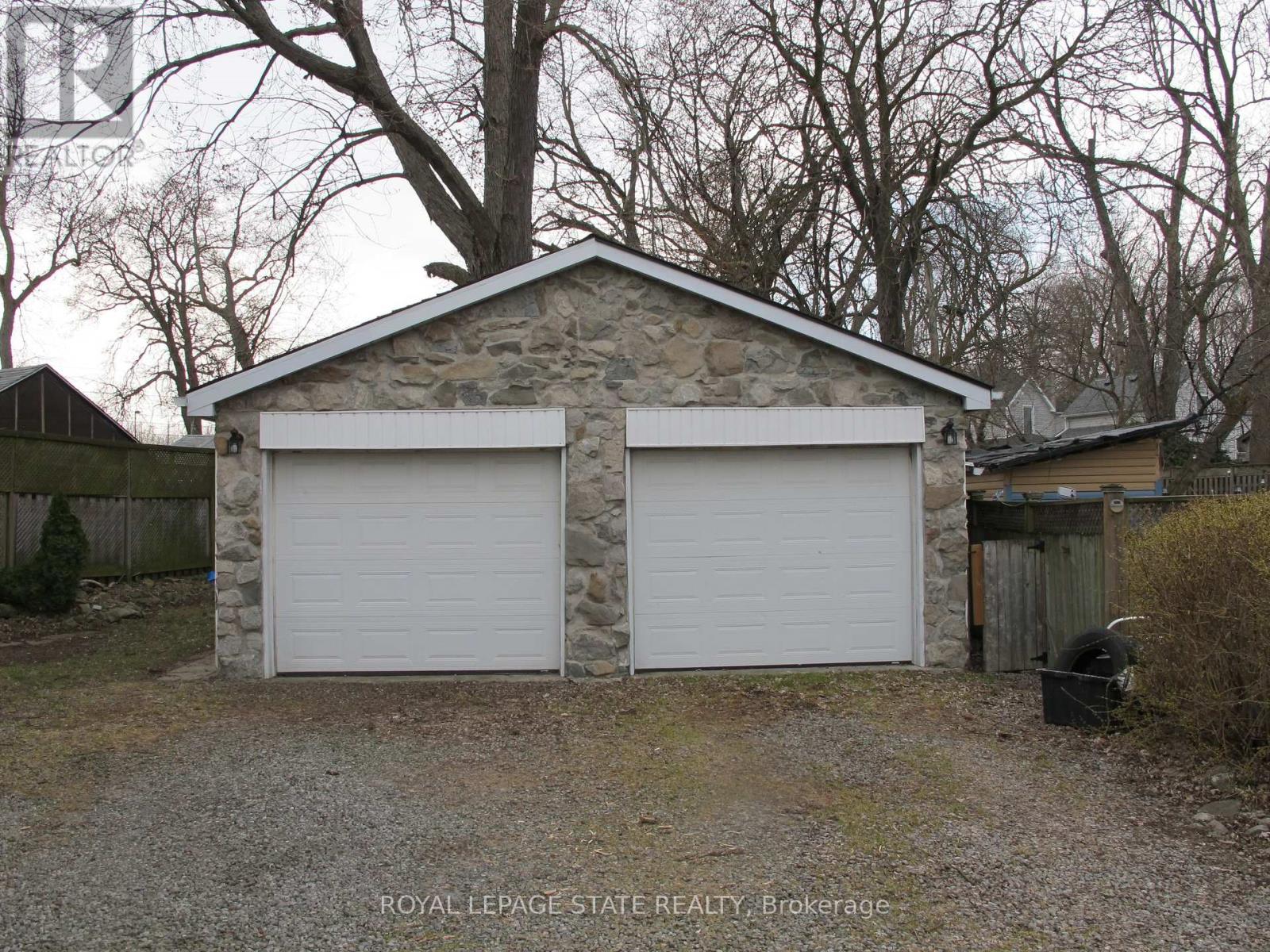 4233 May Avenue Property Photo 8