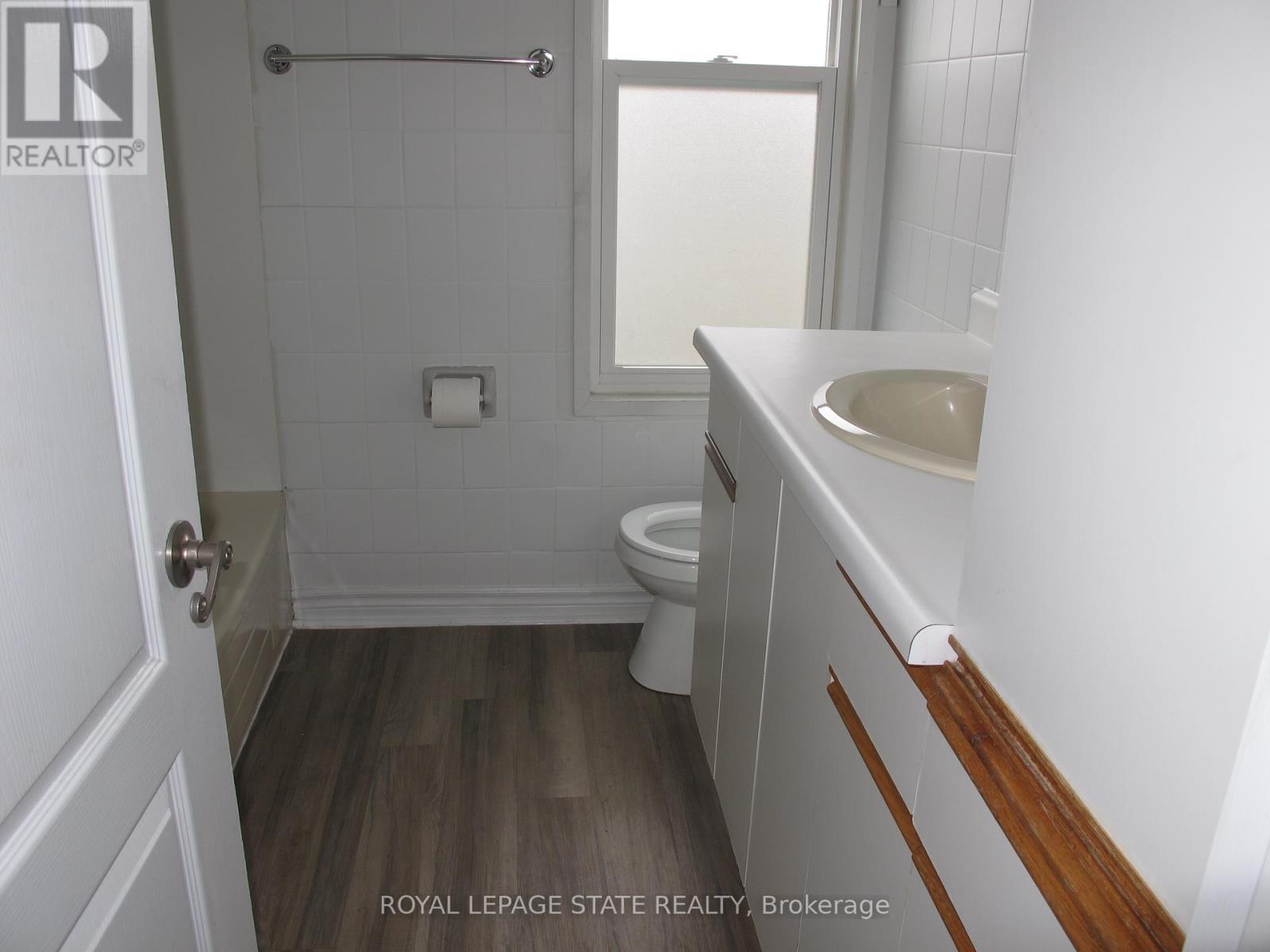4233 May Avenue Property Photo 17