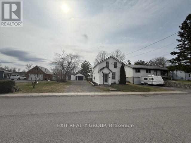 156 Henry Street Property Photo 1