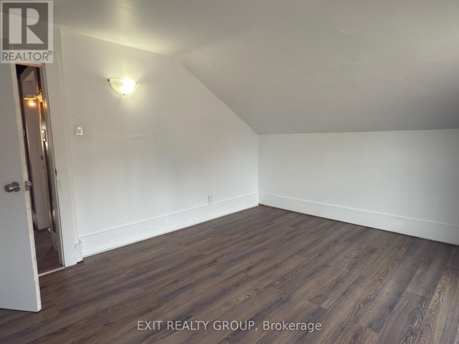 156 Henry Street Property Photo 16