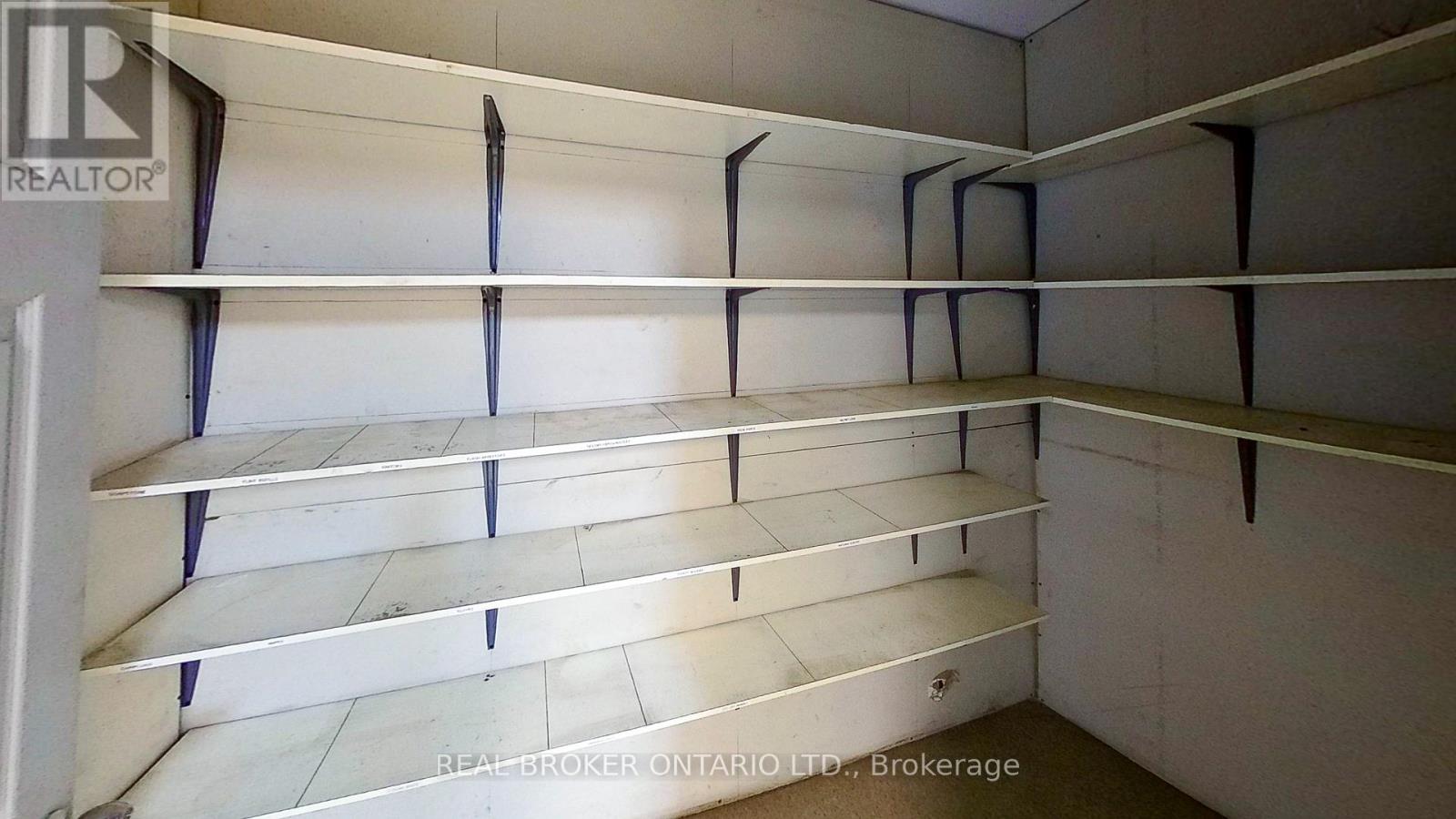 124 Grenville Way Property Photo 12