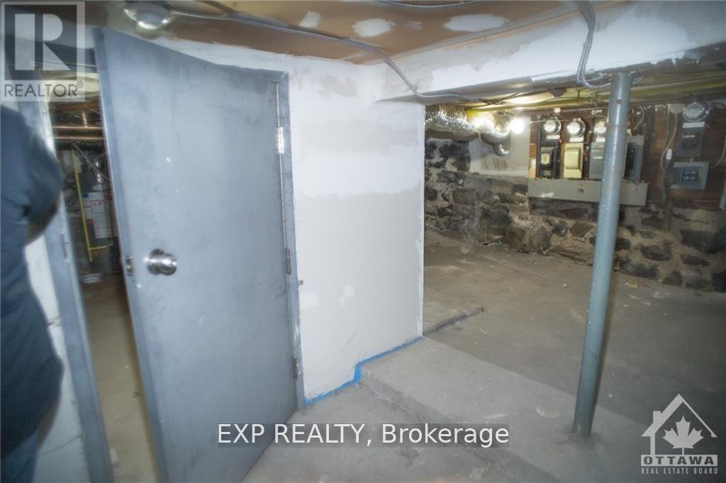 380 Fisher Street Property Photo 17
