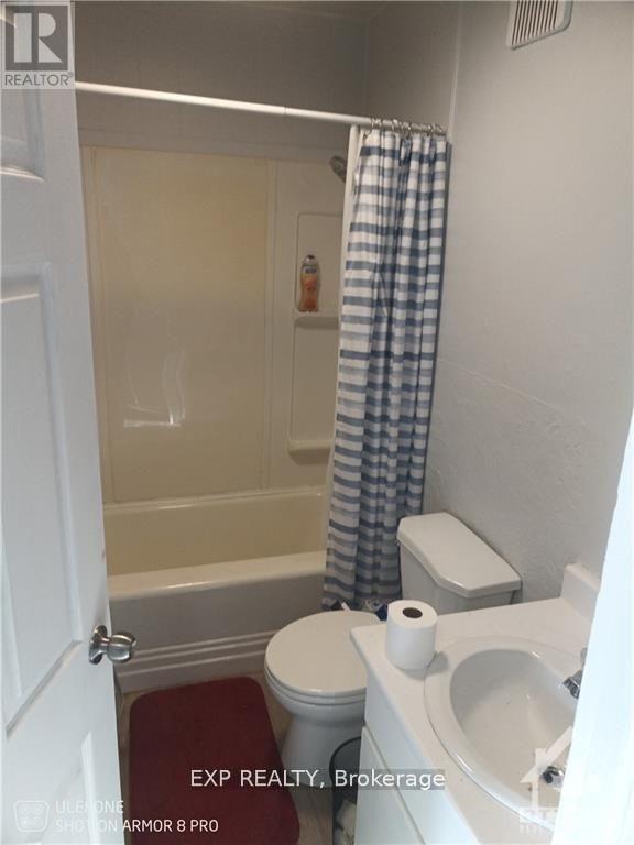 380 Fisher Street Property Photo 22