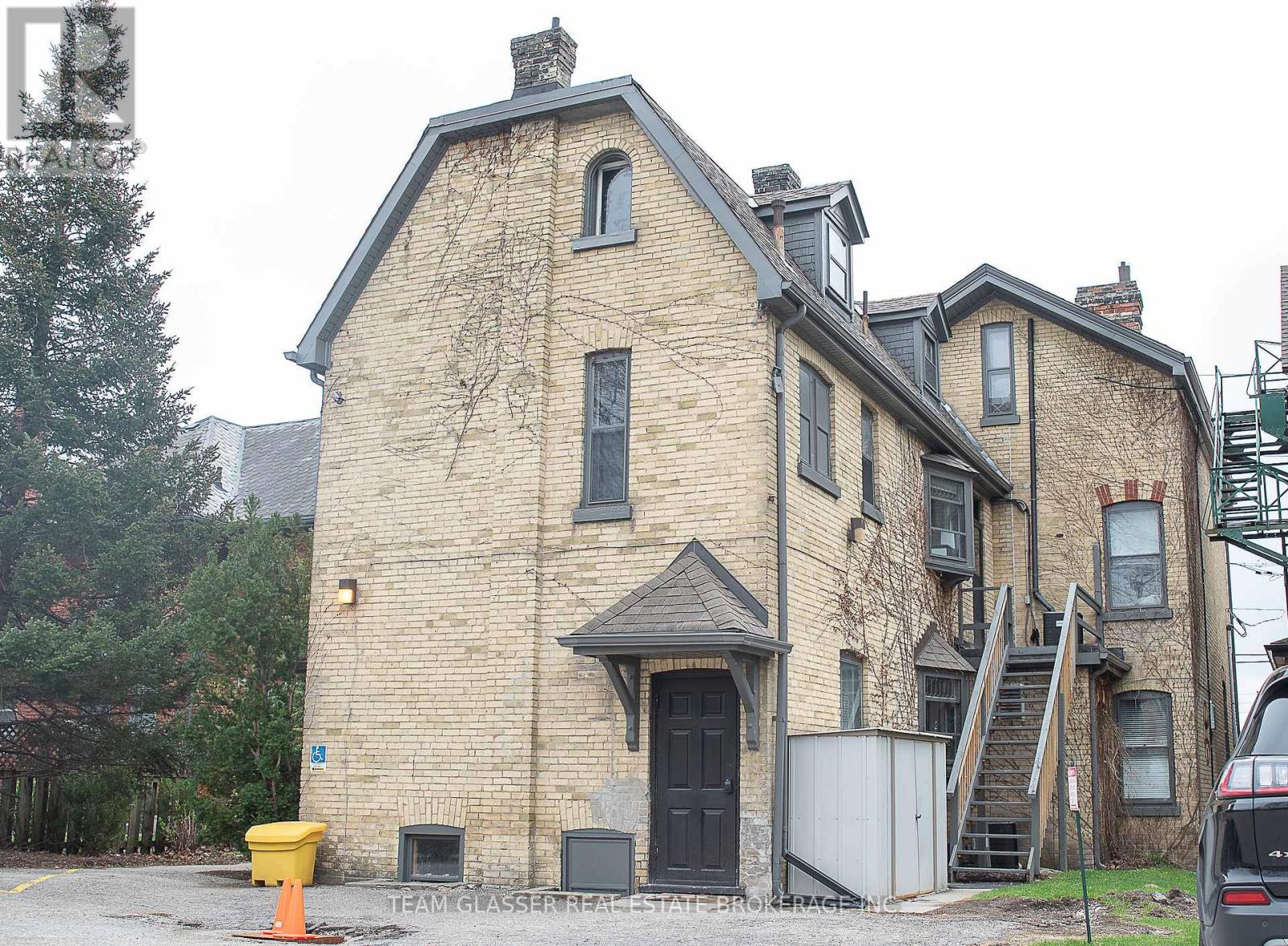 474 King Street Property Photo 1