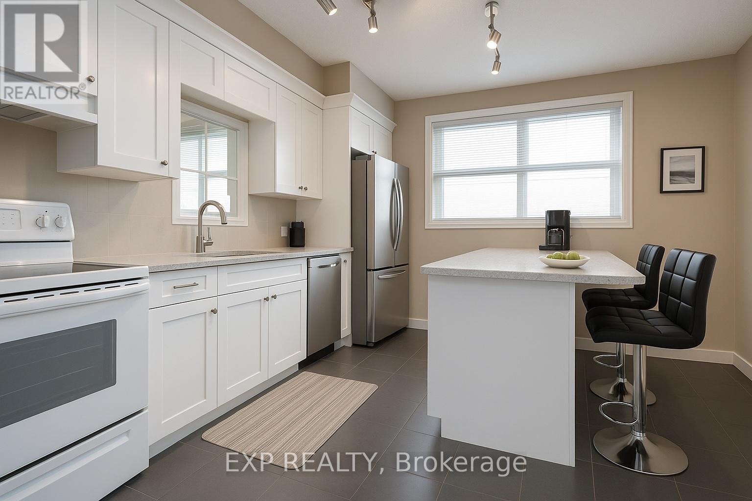80a Maclennan Avenue Property Photo 12