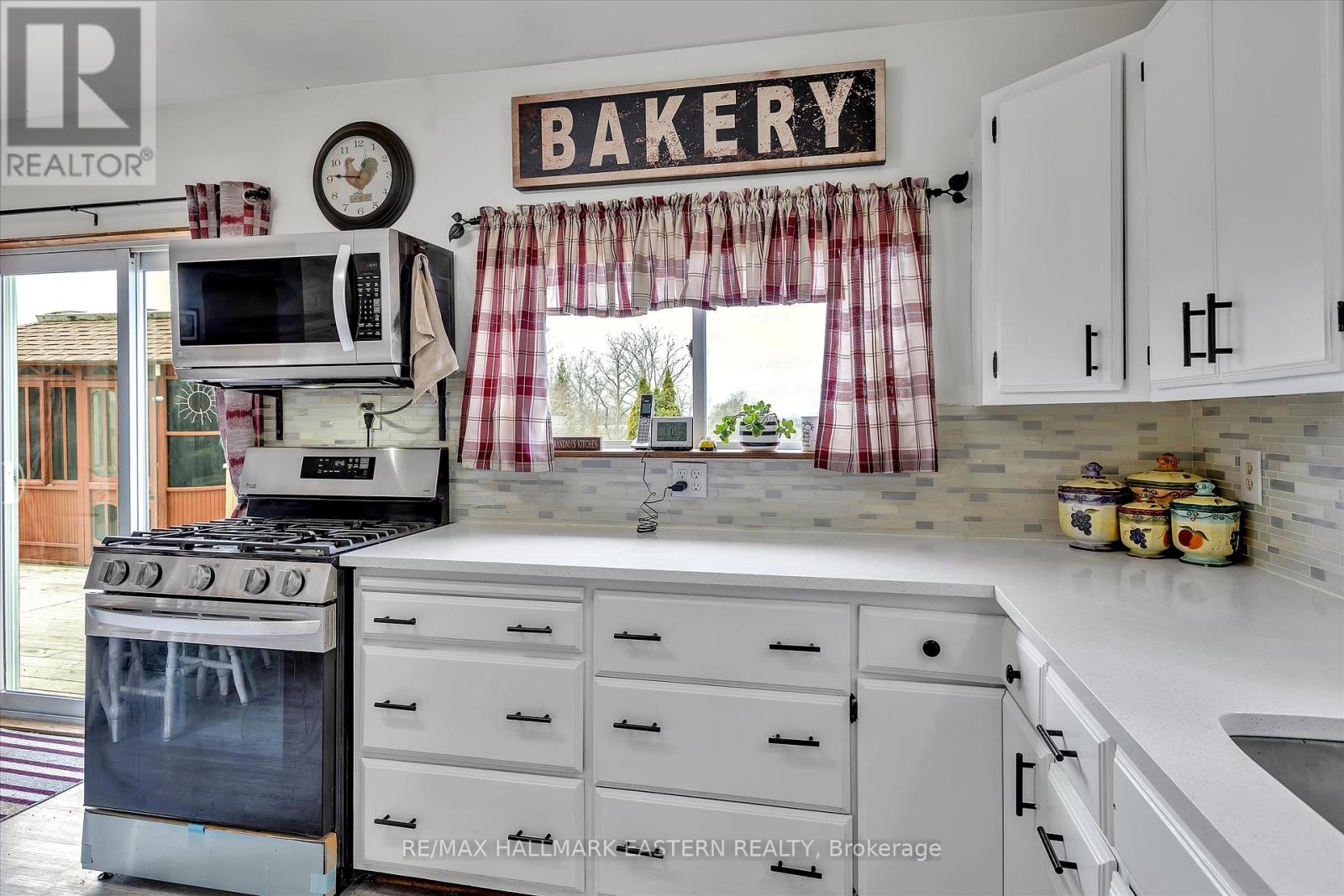 848 County Rd 41 Road Property Photo 12