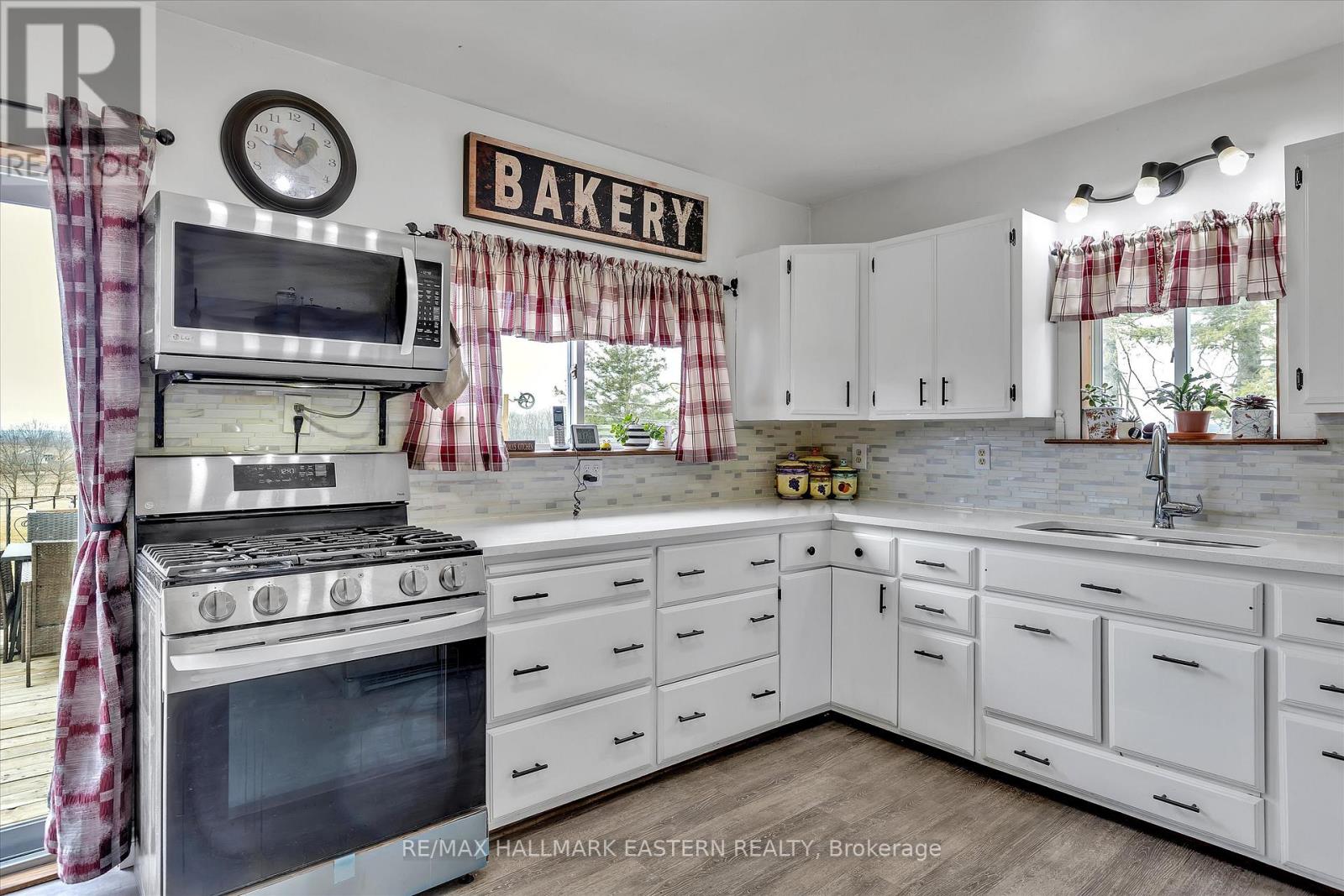 848 County Rd 41 Road Property Photo 13