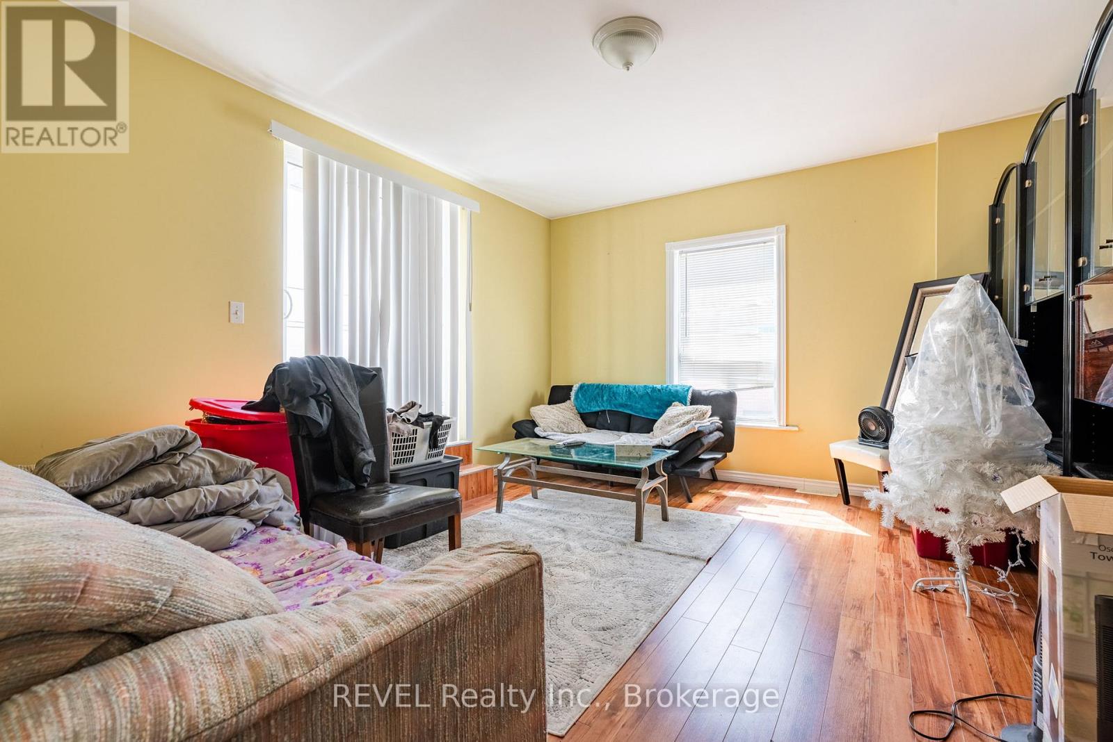 131 Niagara Street Property Photo 19