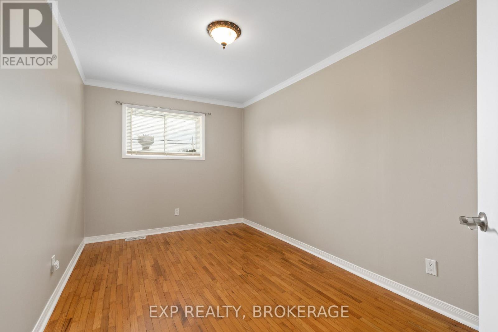 2402 Hamilton Road Property Photo 24