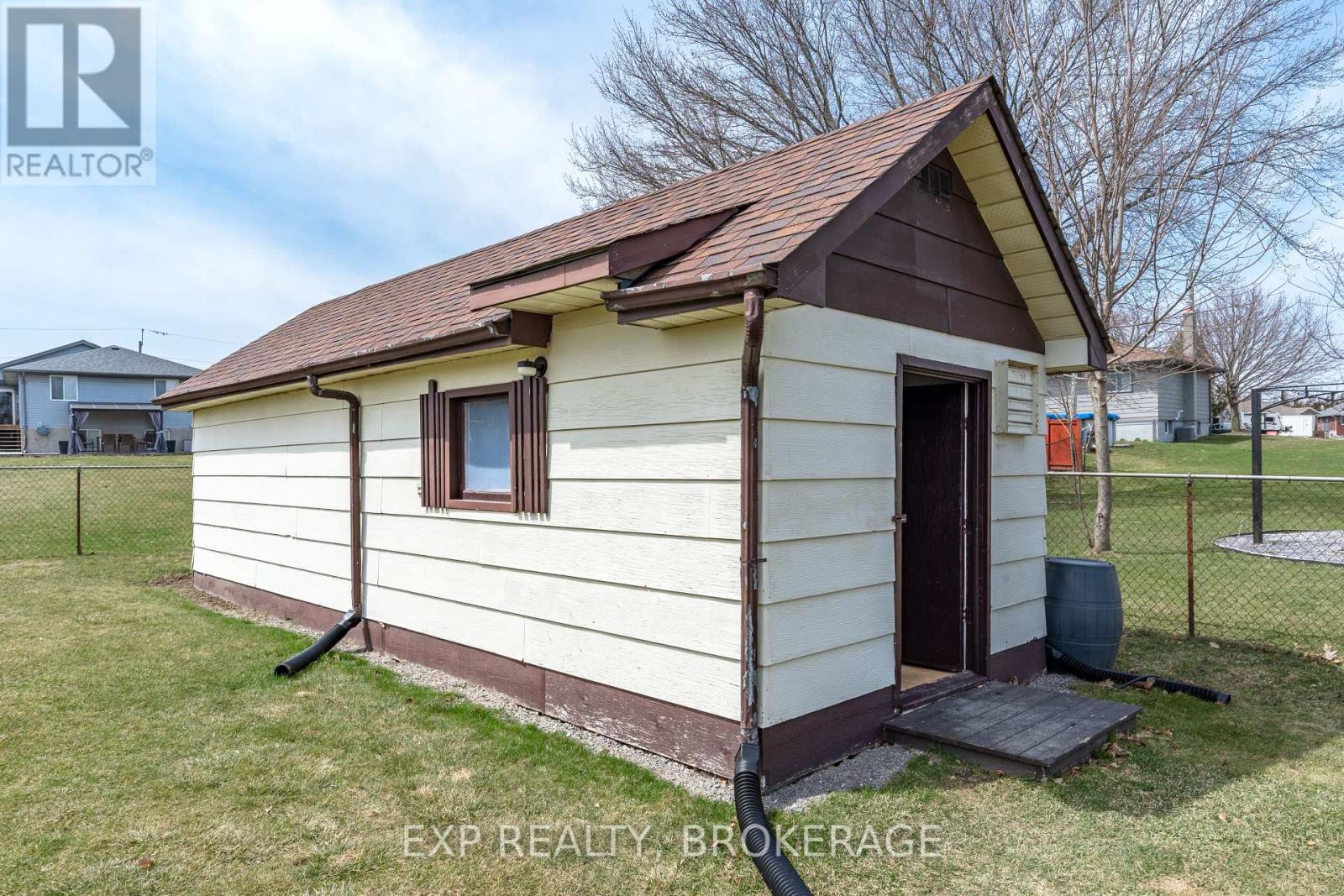2402 Hamilton Road Property Photo 44