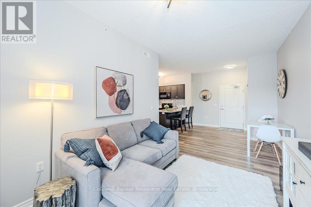 234 - 1077 Gordon Street Property Photo 12