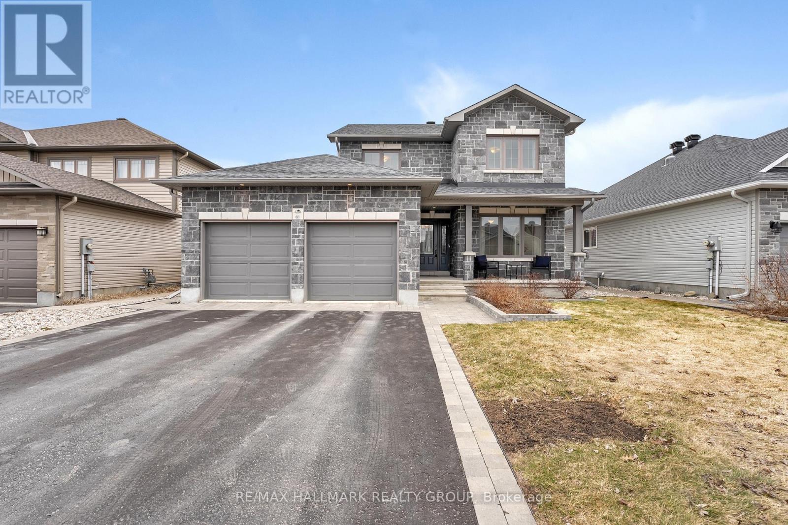 611 Laroque Street Property Photo 1