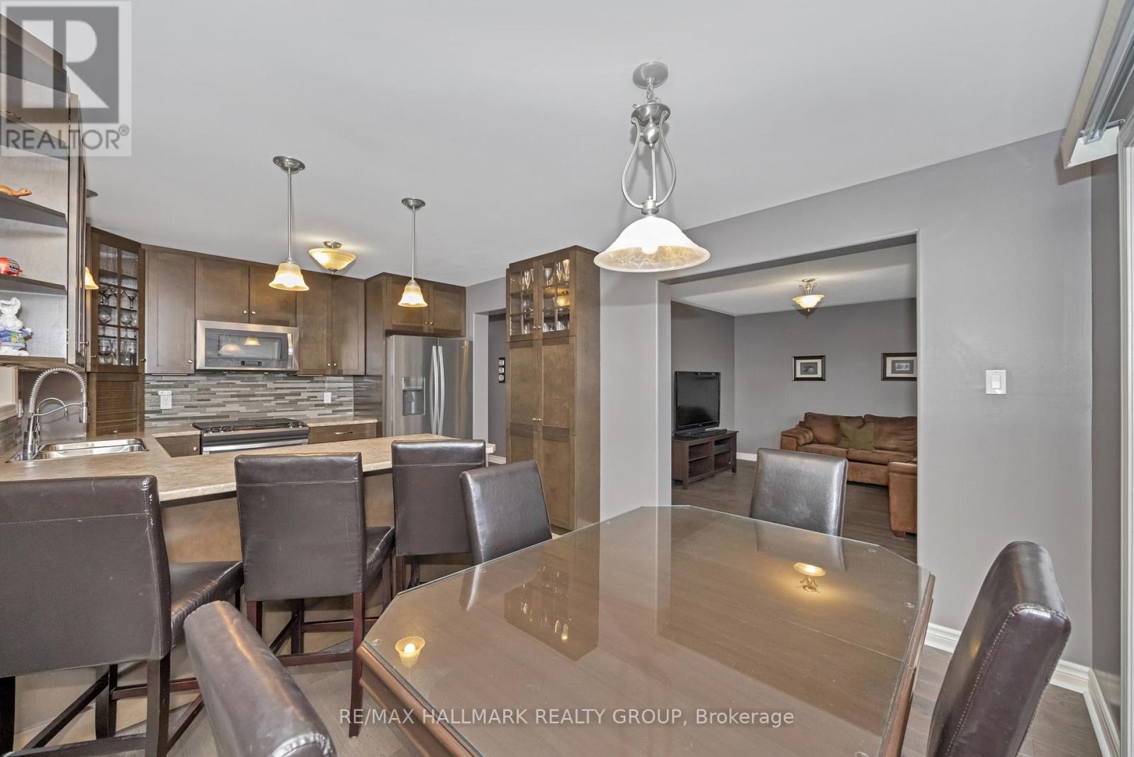 611 Laroque Street Property Photo 15
