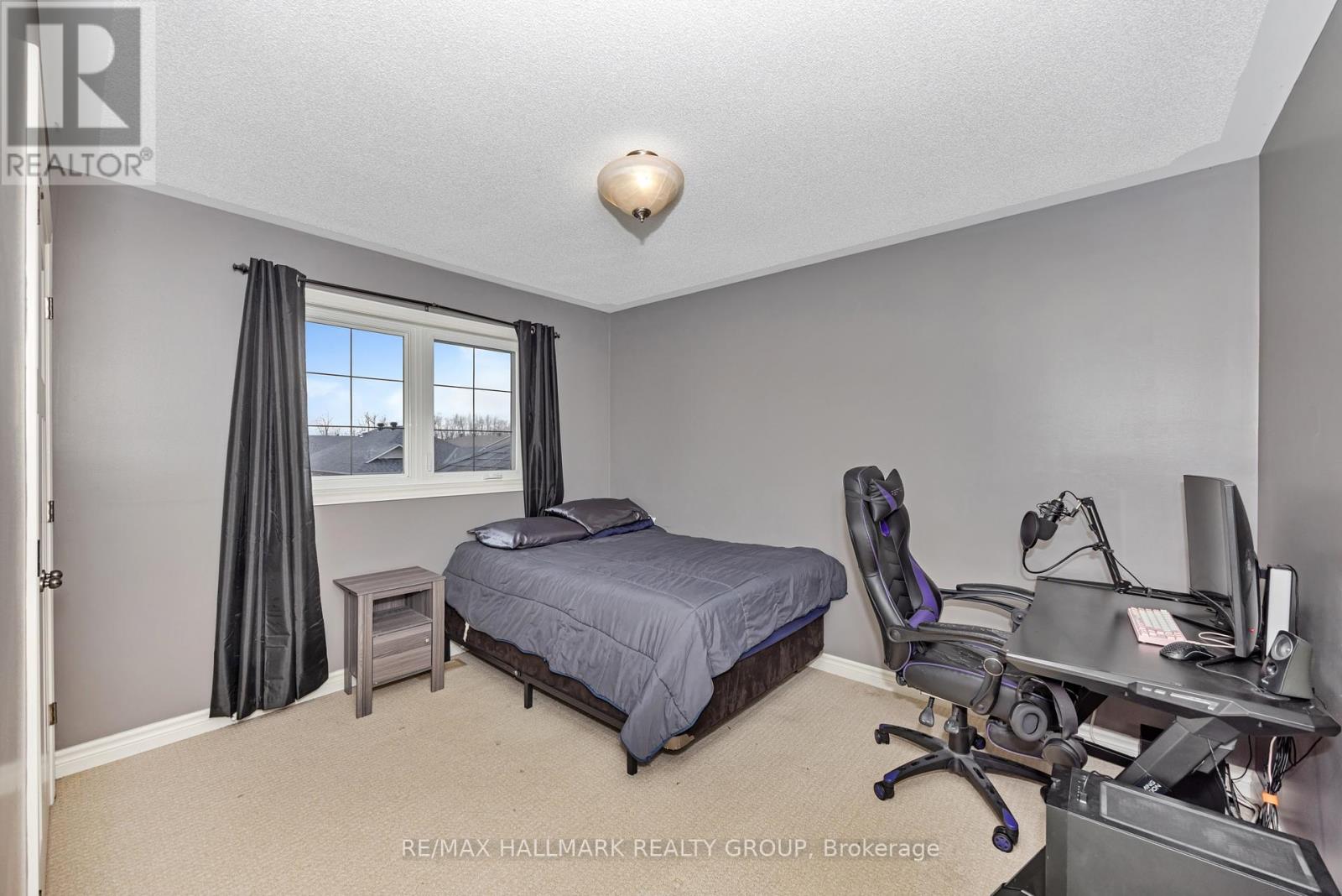 611 Laroque Street Property Photo 28