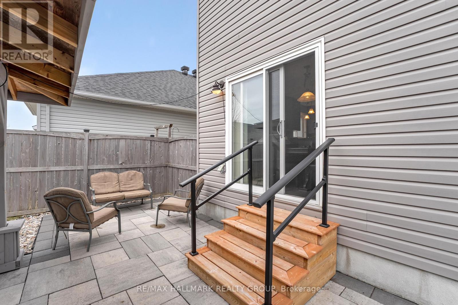 611 Laroque Street Property Photo 36