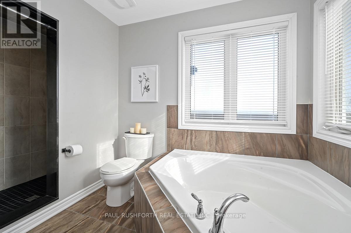 609 Dundonald Drive Property Photo 20