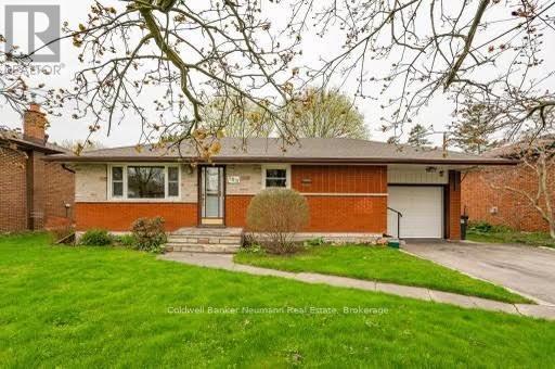 100 Guelph Street Property Photo 1