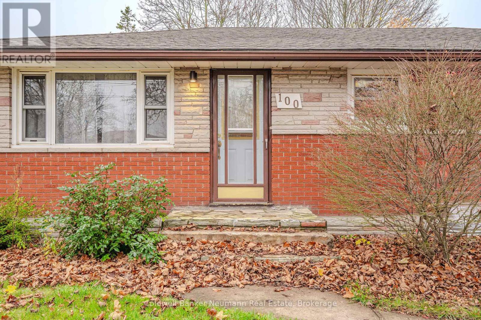 100 Guelph Street Property Photo 6