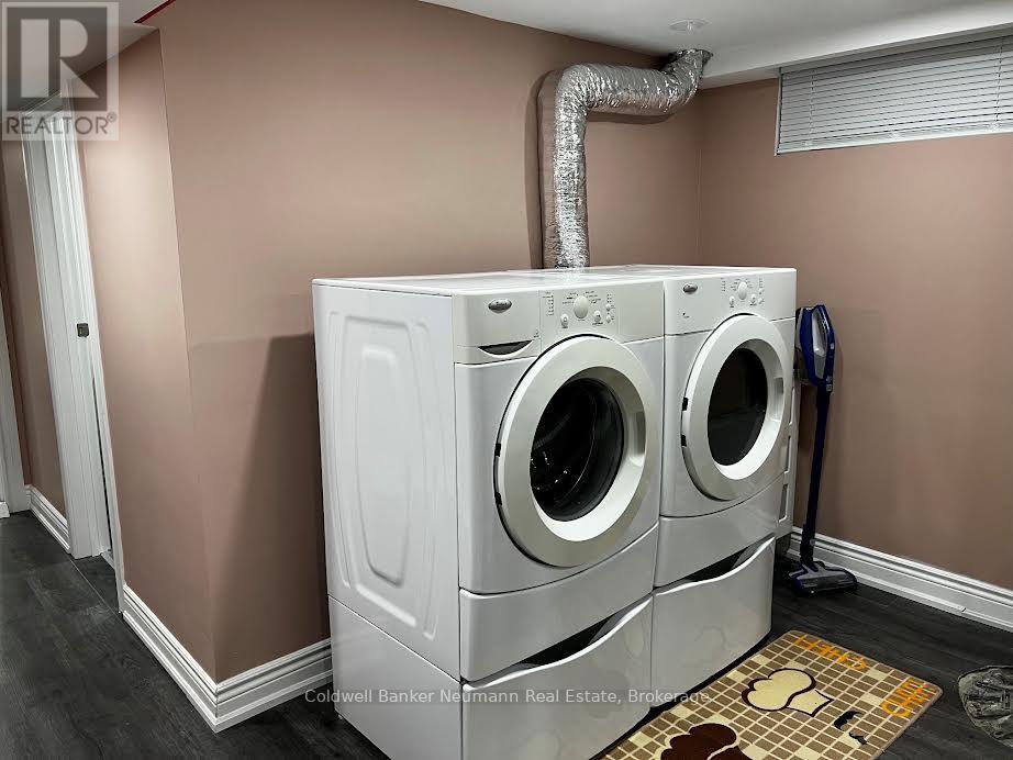100 Guelph Street Property Photo 29