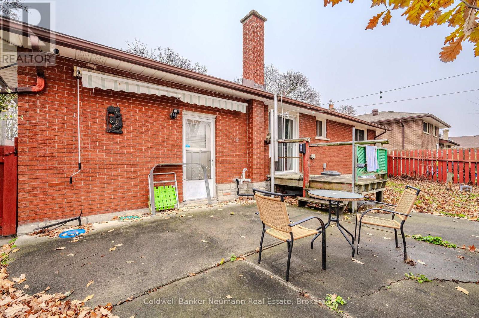 100 Guelph Street Property Photo 31
