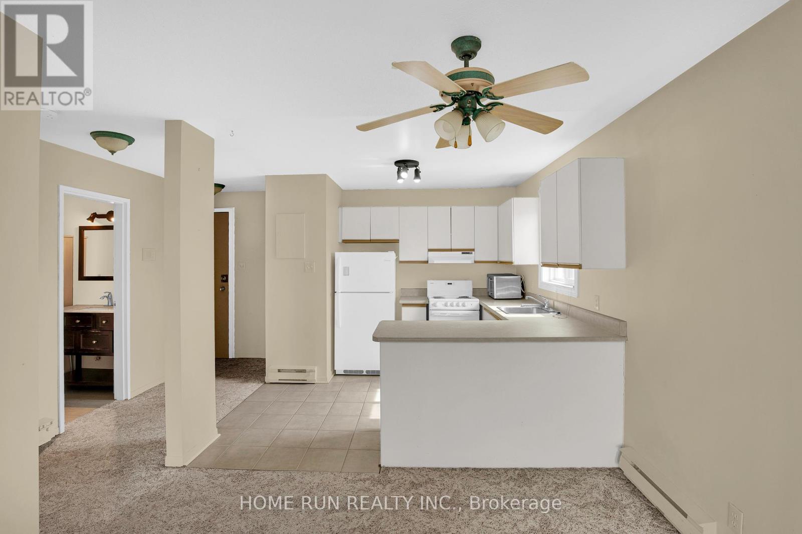 9 - 522 Riverdale Avenue Property Photo 14