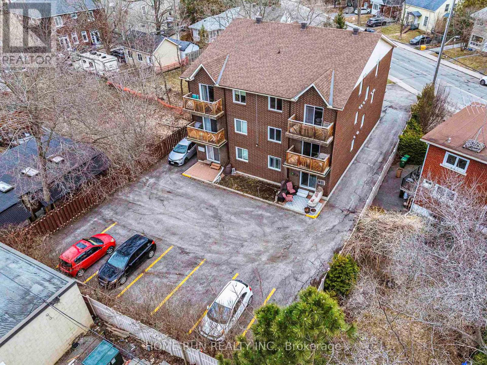 9 - 522 Riverdale Avenue Property Photo 21