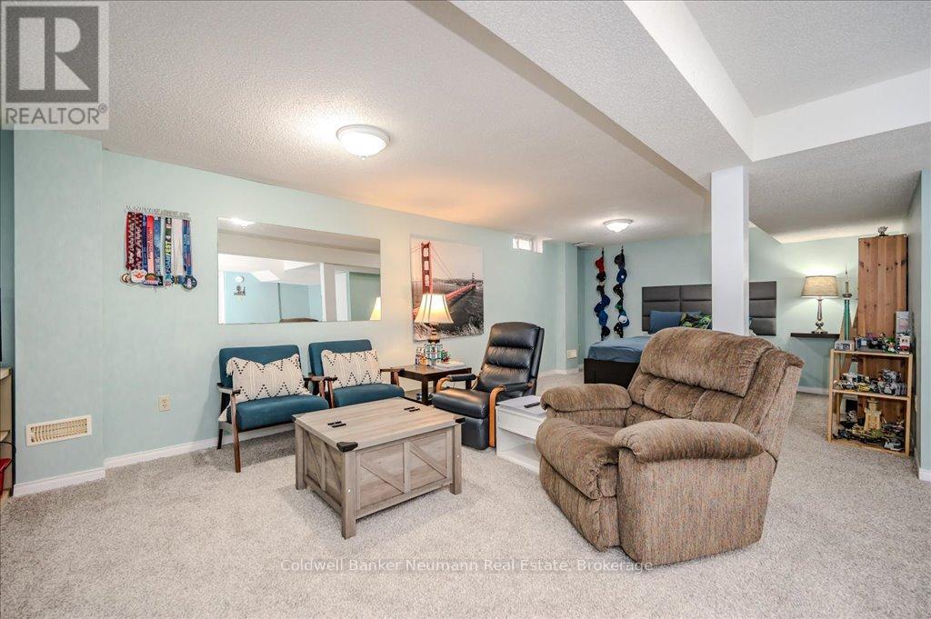 30 - 60 Ptarmigan Drive Property Photo 27