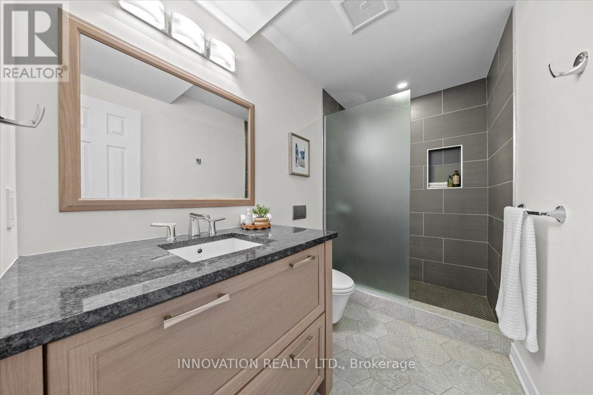 B - 36 Dufferin Road Property Photo 21