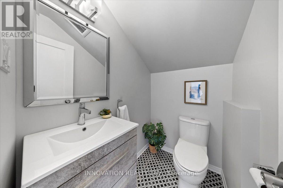 B - 36 Dufferin Road Property Photo 24
