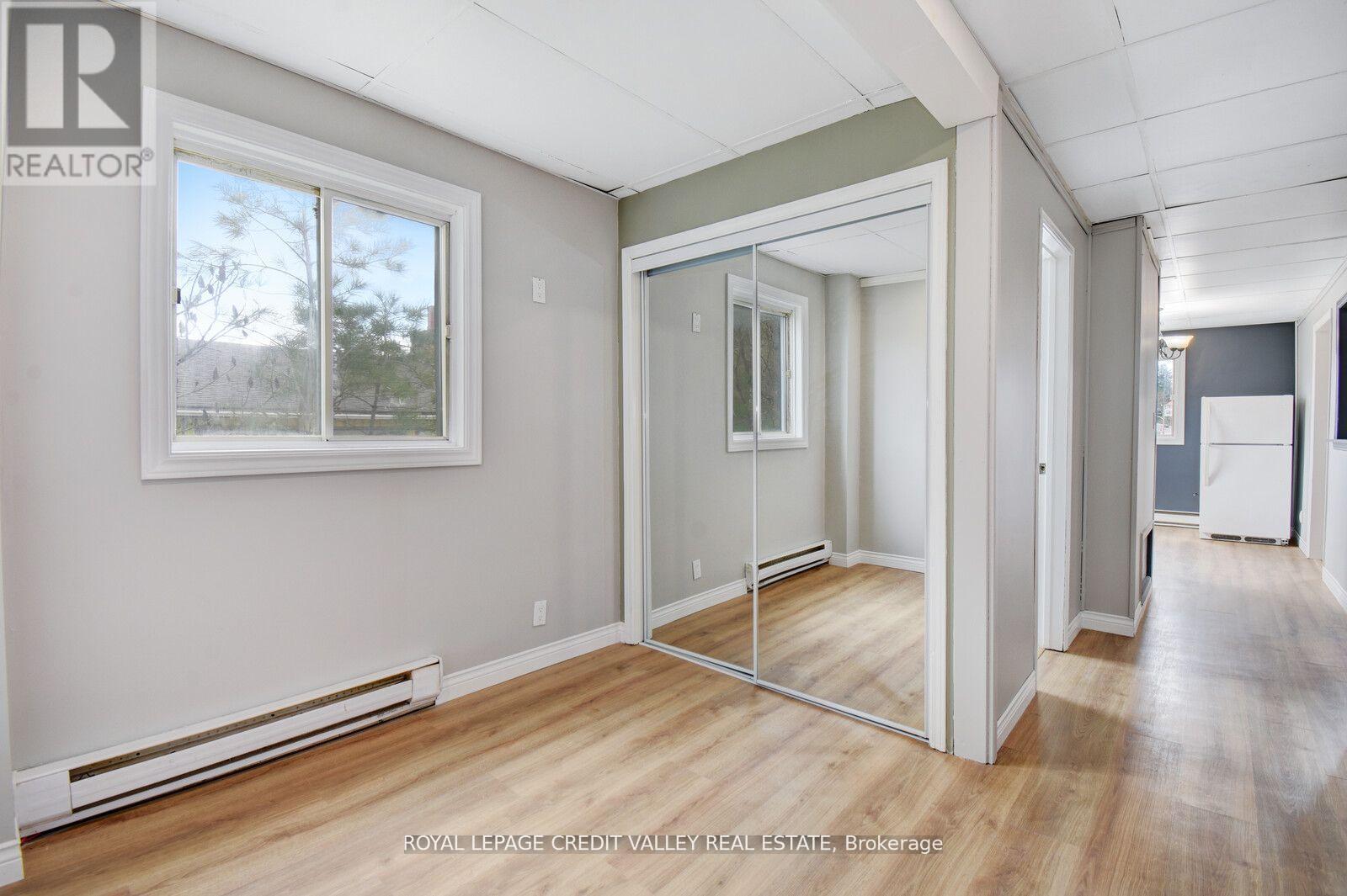 105 Hastings Street N Property Photo 19