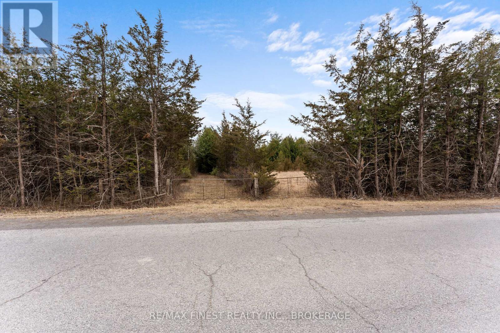 210 Beechwood Road Property Photo 2