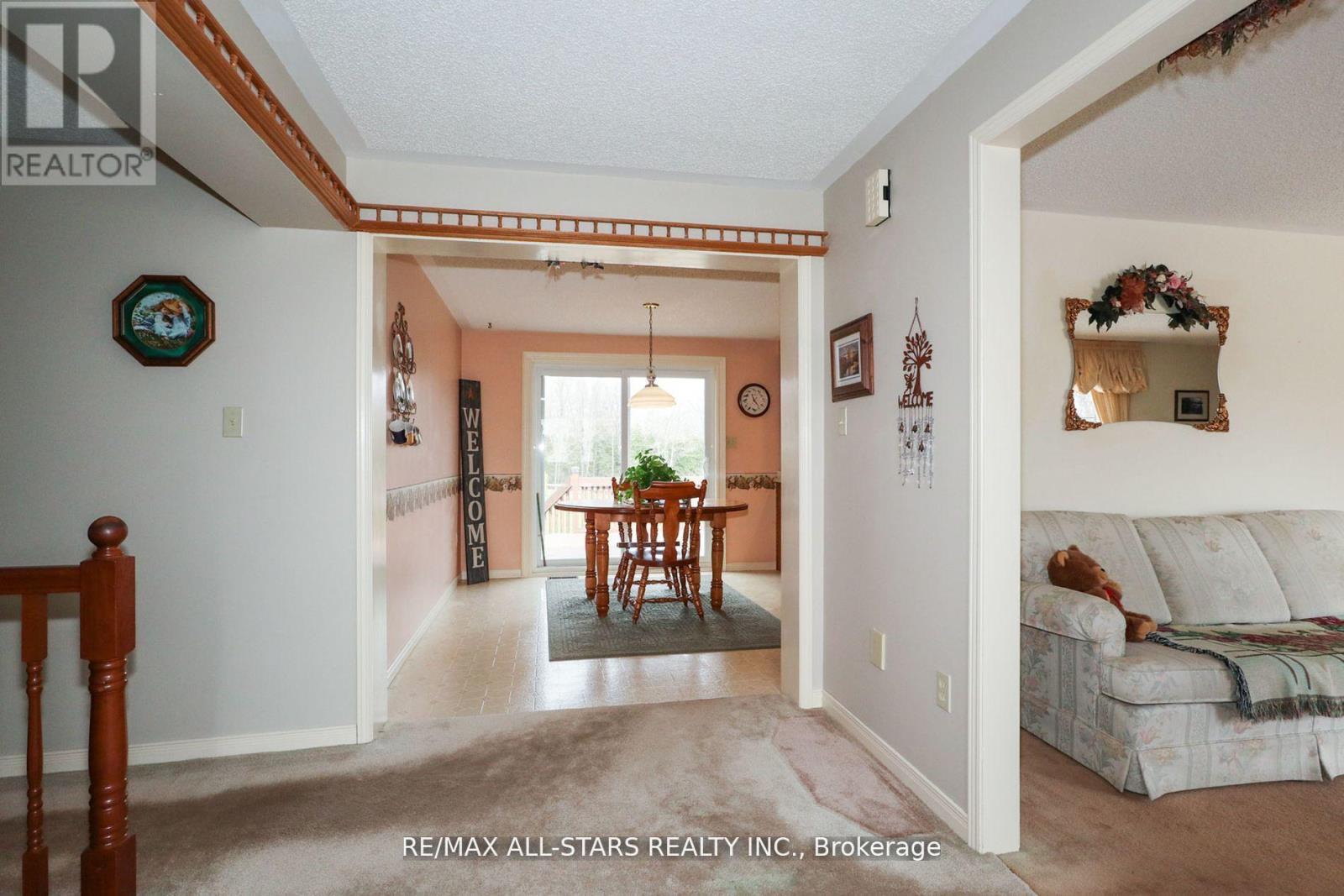 80 Crosswind Road Property Photo 2