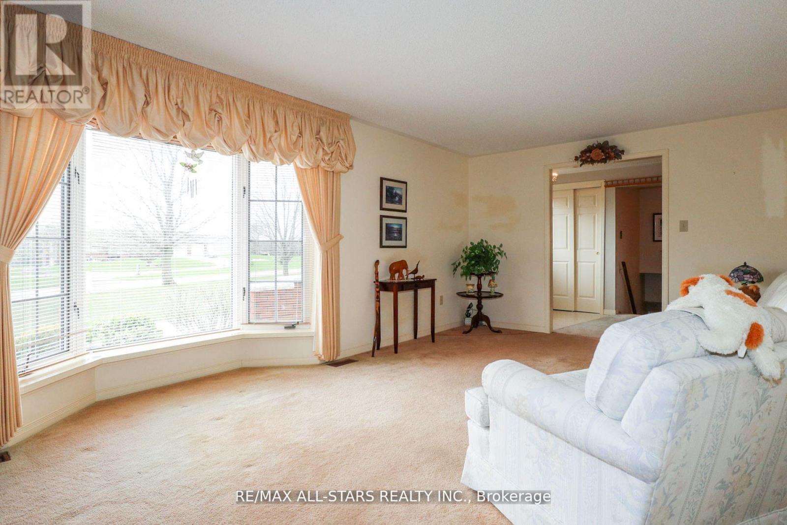 80 Crosswind Road Property Photo 3