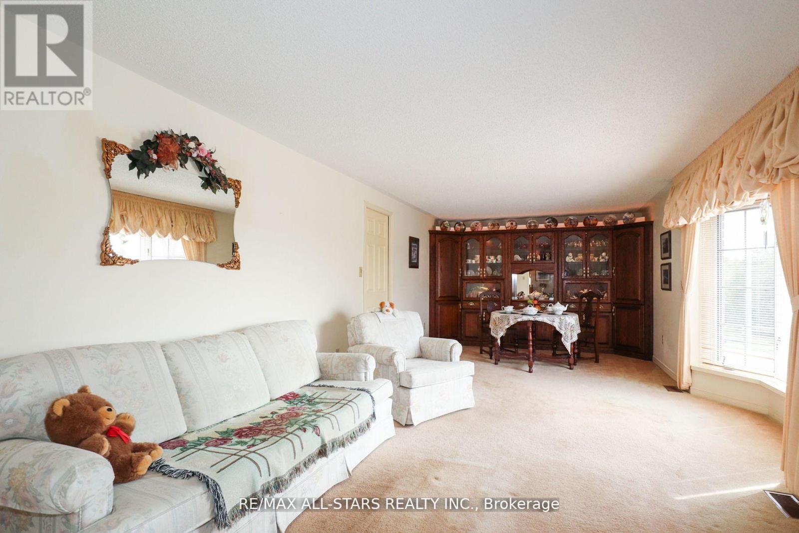 80 Crosswind Road Property Photo 5