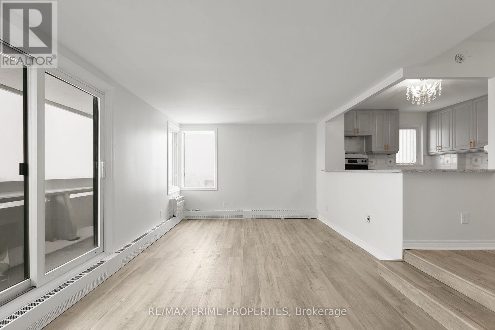 1603 - 1081 Ambleside Drive Property Photo 14