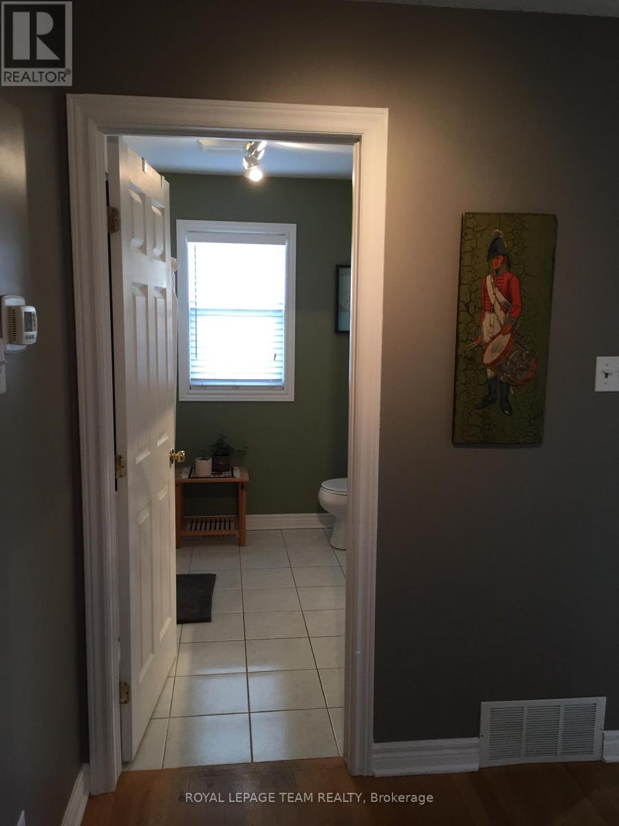 262 St Jacques Street Property Photo 8