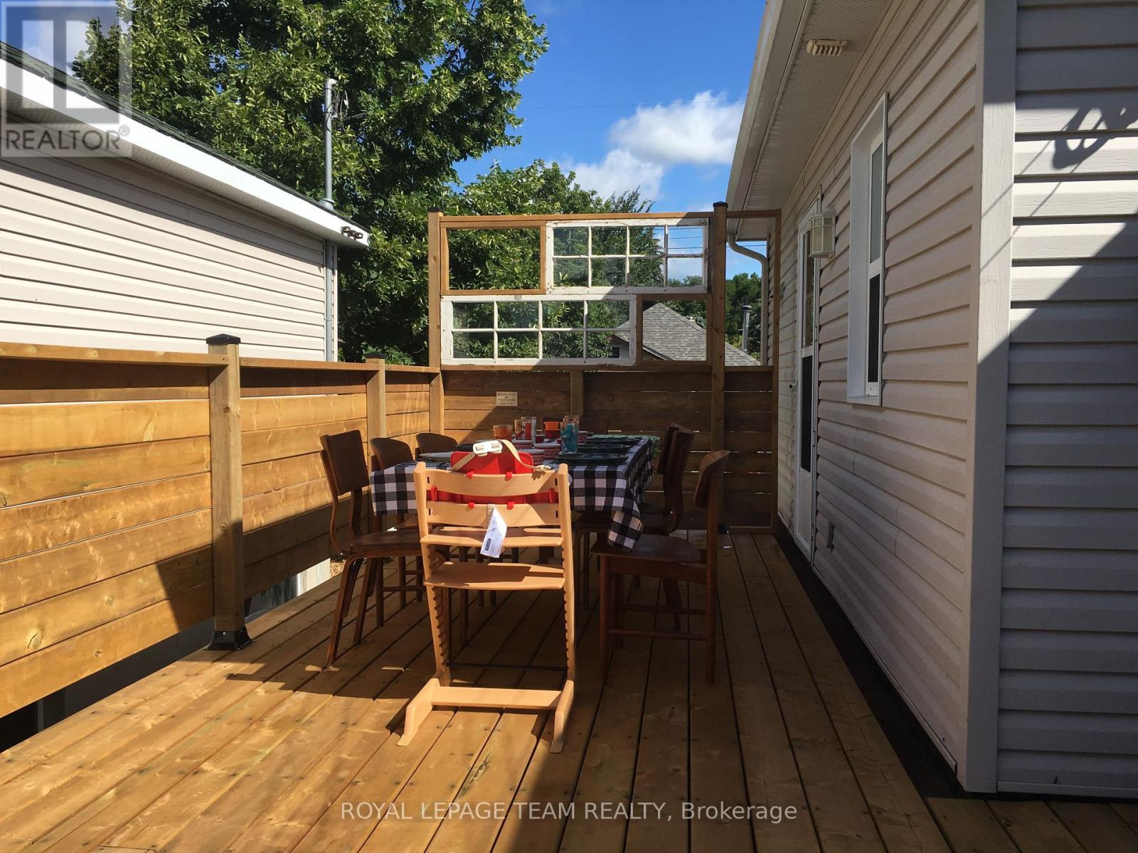262 St Jacques Street Property Photo 14