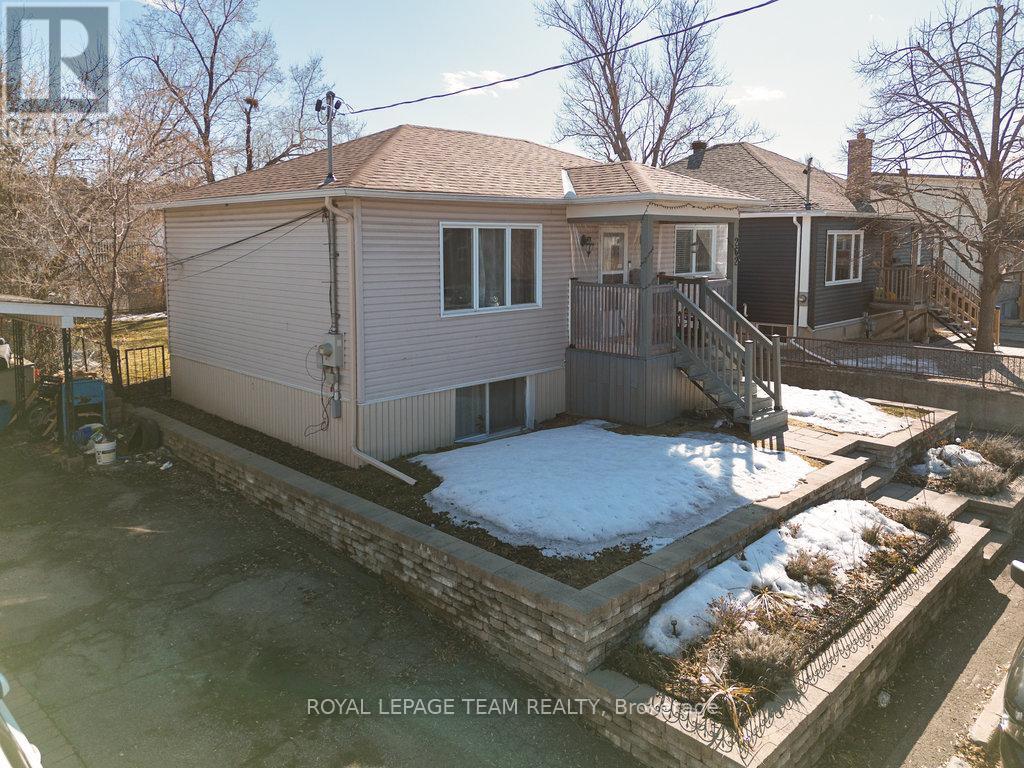 262 St Jacques Street Property Photo 34