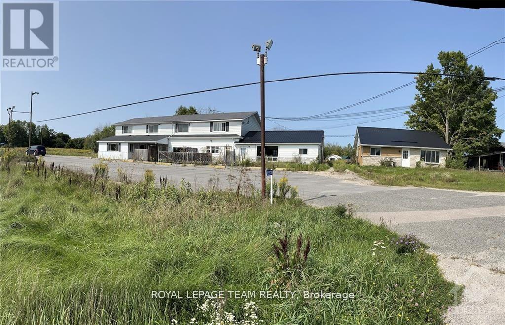 16904 Highway 7 Highway Property Photo 2